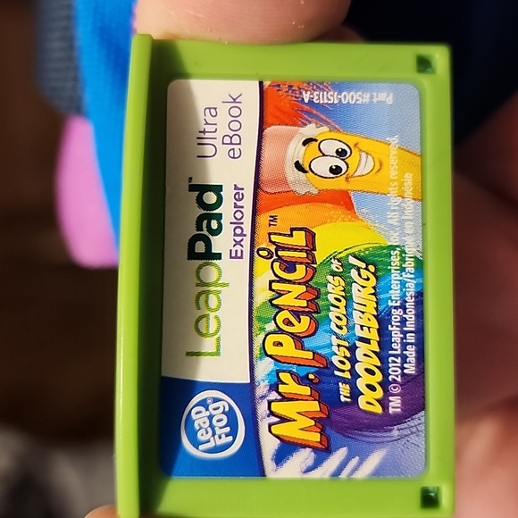 Leap Frog - Leap Pad Ultra W/ Case & Games - Picture 4 of 5